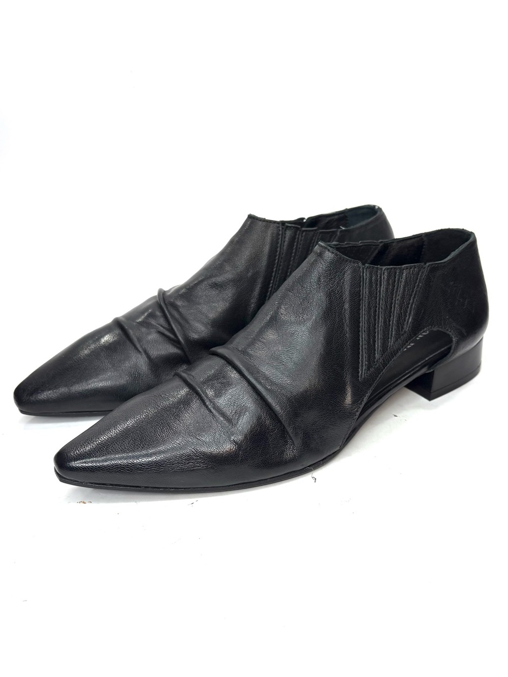 Ron White Black Leather Cut-Out Flats | 40